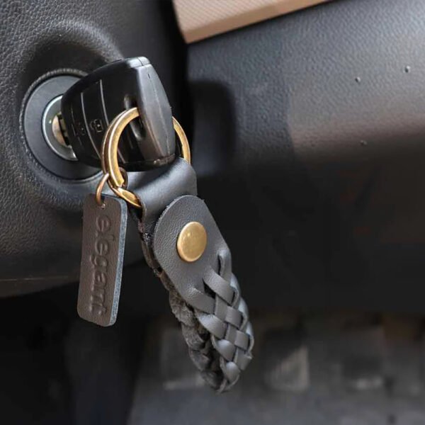 Leather Keychain Black (ELE-15)